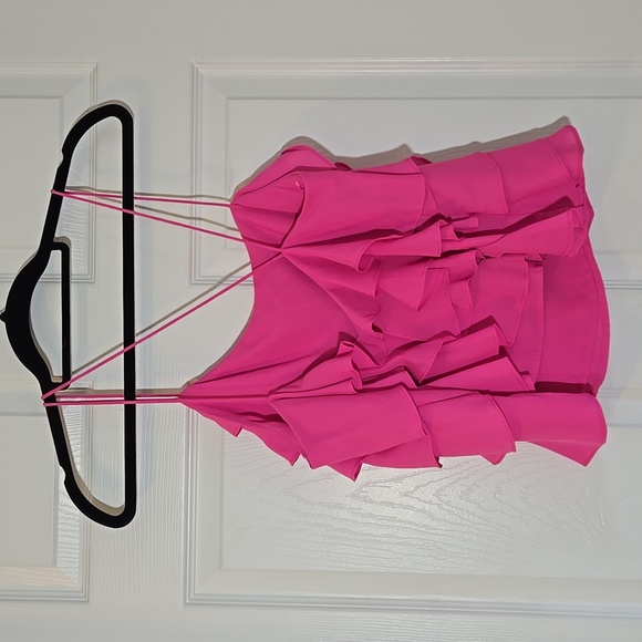B3. New Flying Tomato Pink Ruffled Women's Top Size Small - Picture 3 of 4